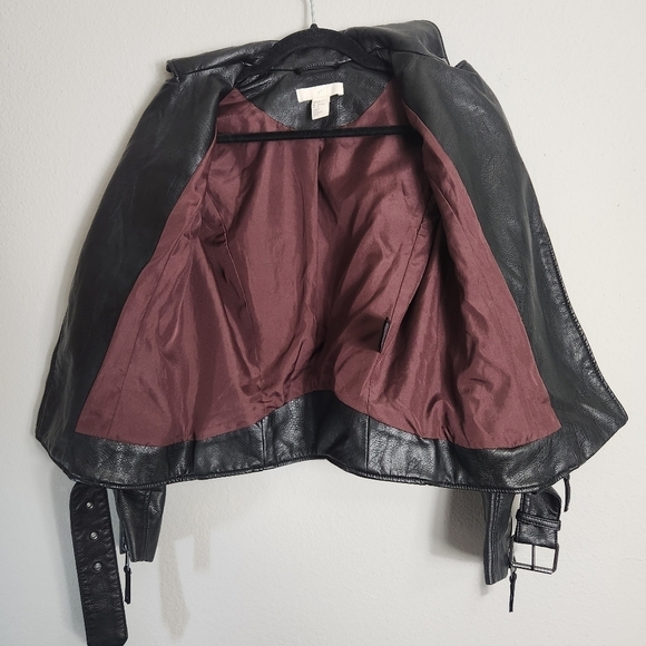 H&M Womens Black Faux/Vegan Leather Motorcycle Biker Jacket-Size 0 - Picture 8 of 10
